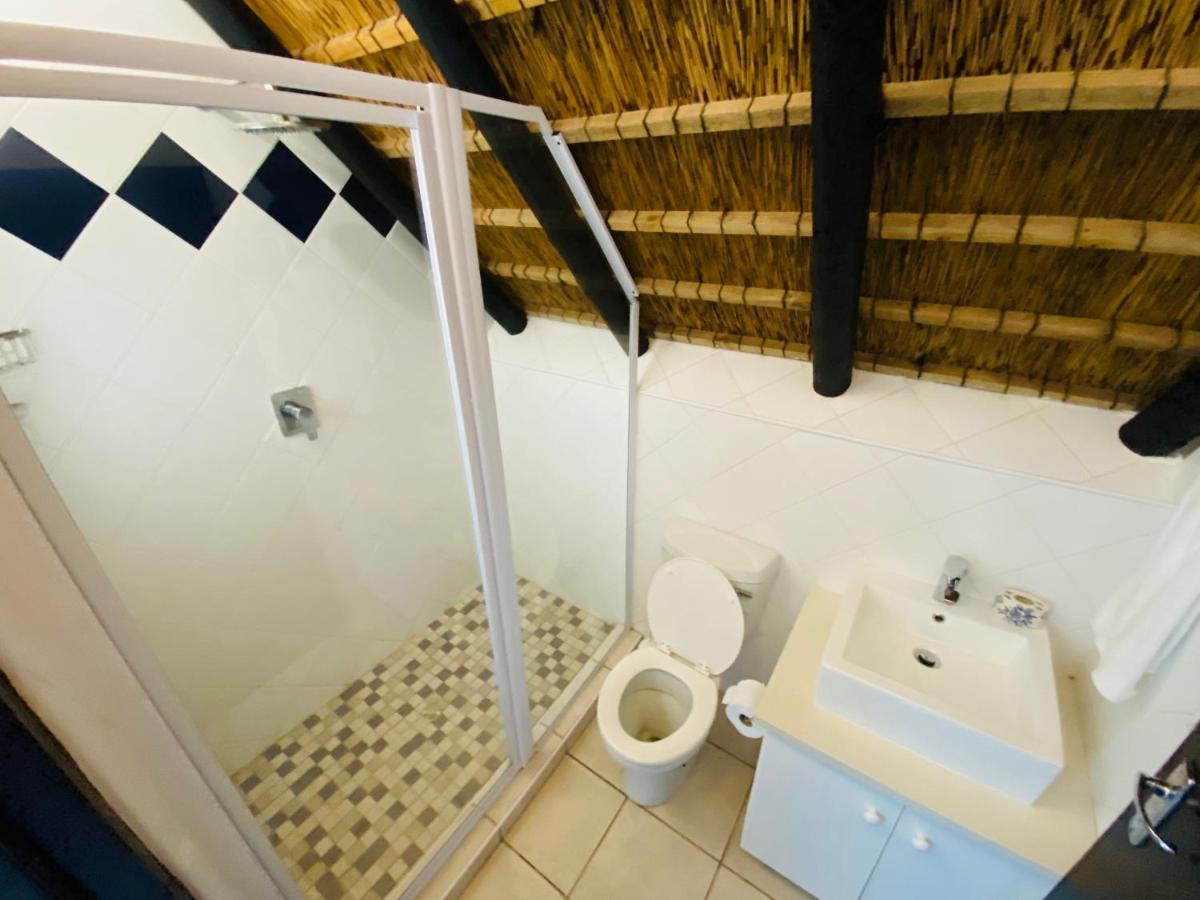 Shalom-Self Catering Apartment St Francis Bay Esterno foto