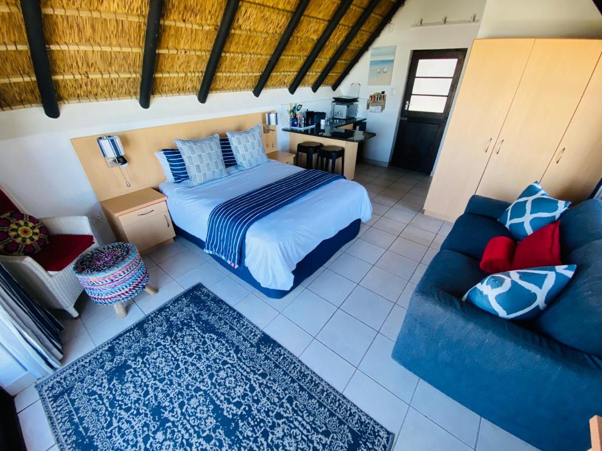 Shalom-Self Catering Apartment St Francis Bay Esterno foto